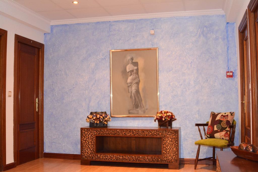 Hostal Gastrobar Carmelo Villarejo de Salvanés Kültér fotó